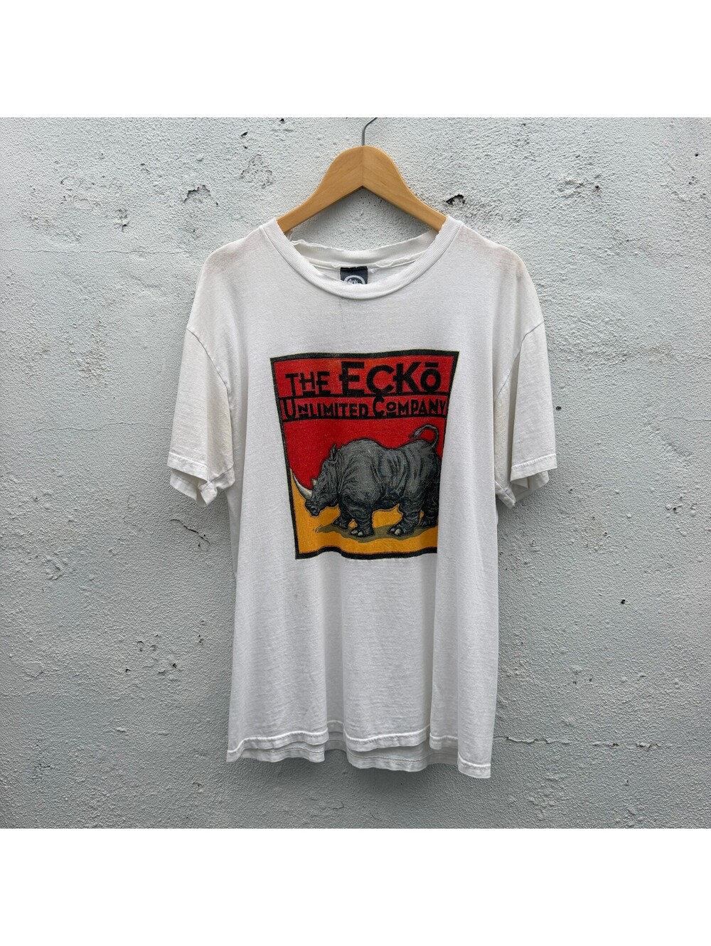 90s Vintage Ecko Unlimited Graphic Print Tshirt